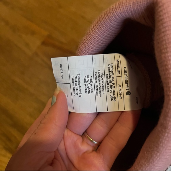 Carhartt Pink Beanie for Women - Picture 5 of 6